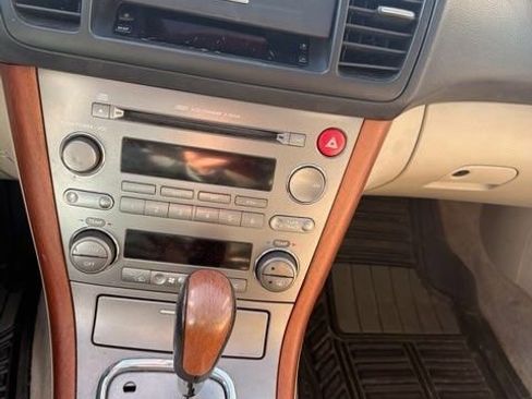 Used 2005 Subaru Outback 3.0R L.L. Bean image 10