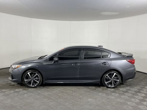 Used 2022 Subaru Impreza 2.0i Sport image 3