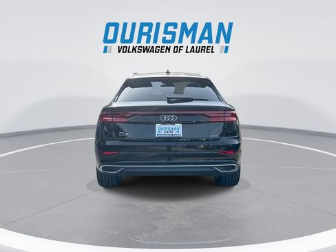 Used 2023 Audi Q8 Premium w/ Convenience Package AWD/4WD image 7
