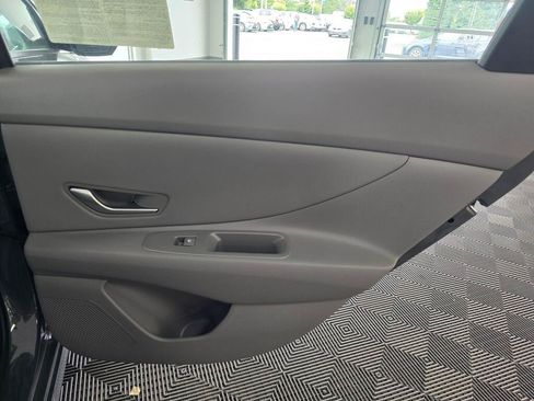 New 2026 Hyundai Elantra Sport FWD image 32