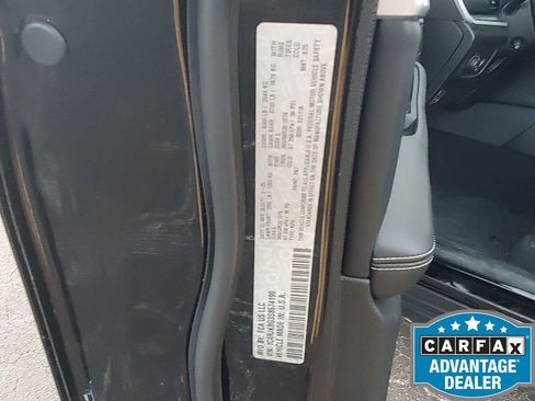 Used 2025 Jeep Grand Cherokee L Limited w/ Luxury Tech Group II image 52