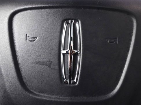 Used 2022 Lincoln Navigator Reserve image 37