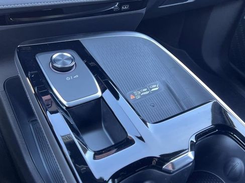 New 2026 Buick Enclave Sport Touring w/ Power Package image 21