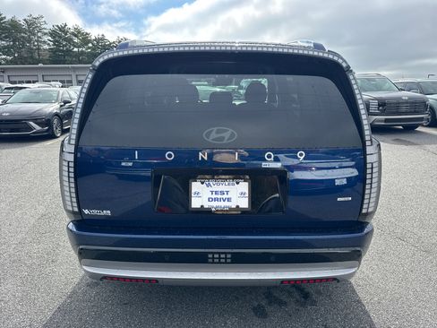 New 2026 Hyundai Ioniq 9 SEL image 6