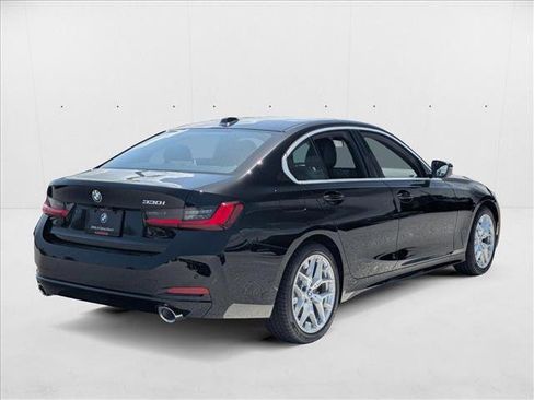 Used 2025 BMW 330i Sedan w/ Convenience Package image 2