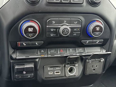 Certified 2019 Chevrolet Silverado 1500 LT w/ All-Star Edition image 19