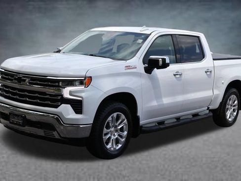 Used 2023 Chevrolet Silverado 1500 LTZ AWD/4WD image 27