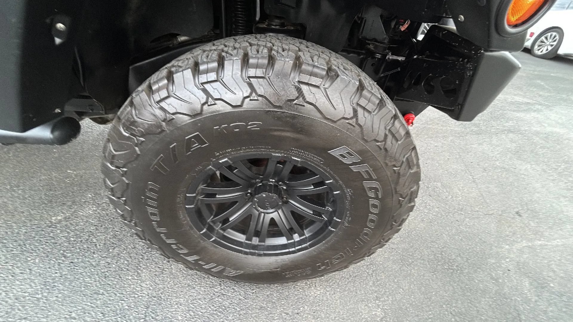 Used 2010 Jeep Wrangler Unlimited Sport w/ Trailer Tow Group AWD/4WD image 28