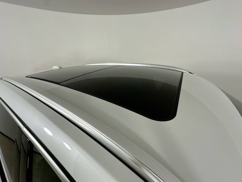 Used 2025 BMW X1 xDrive28i AWD/4WD image 11