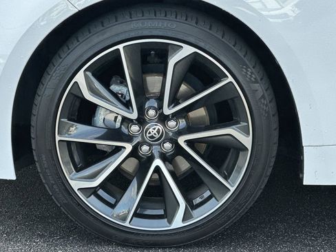Used 2022 Toyota Corolla XSE FWD image 27