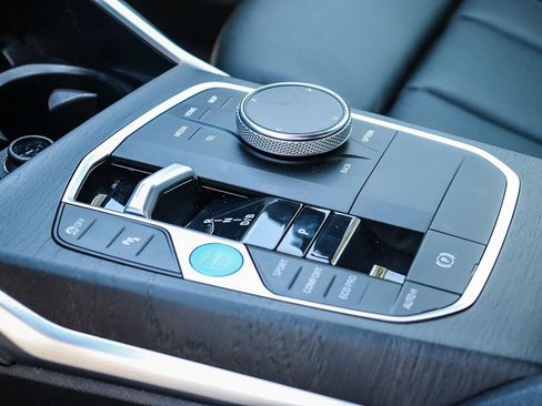 Certified 2023 BMW i4 eDrive35 RWD image 19