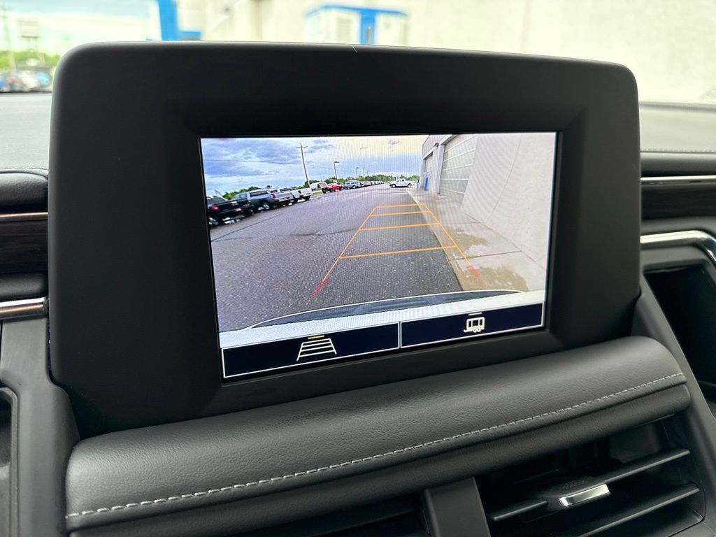 Used 2022 Chevrolet Tahoe 4WD image 20