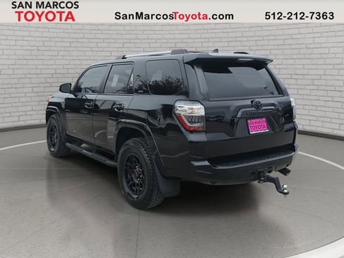 Certified 2022 Toyota 4Runner SR5 Premium image 7