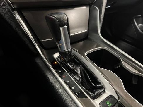 Used 2019 Honda Accord LX image 25