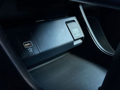 Used 2019 Honda HR-V LX image 31