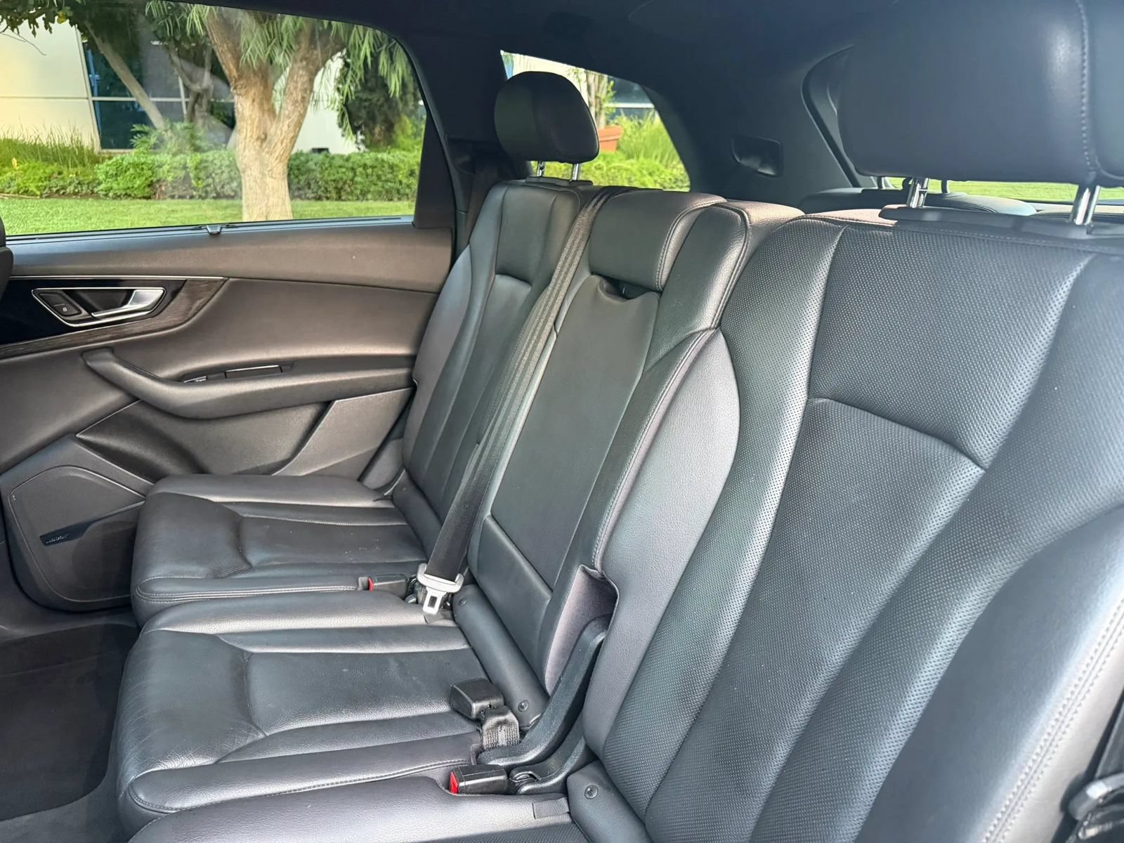 Used 2017 Audi Q7 3.0T Prestige w/ Prestige Package AWD/4WD image 16