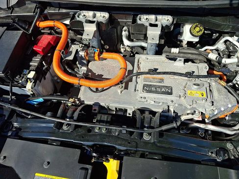 Certified 2024 Nissan Ariya AWD image 29