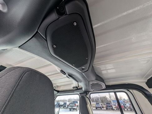 New 2026 Jeep Gladiator Sport image 17