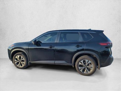 Used 2023 Nissan Rogue SV FWD image 6