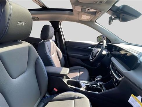 New 2026 Buick Encore GX Sport Touring w/ Comfort Package image 22