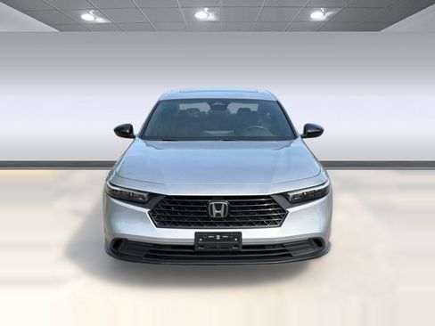 Used 2024 Honda Accord Sport image 6