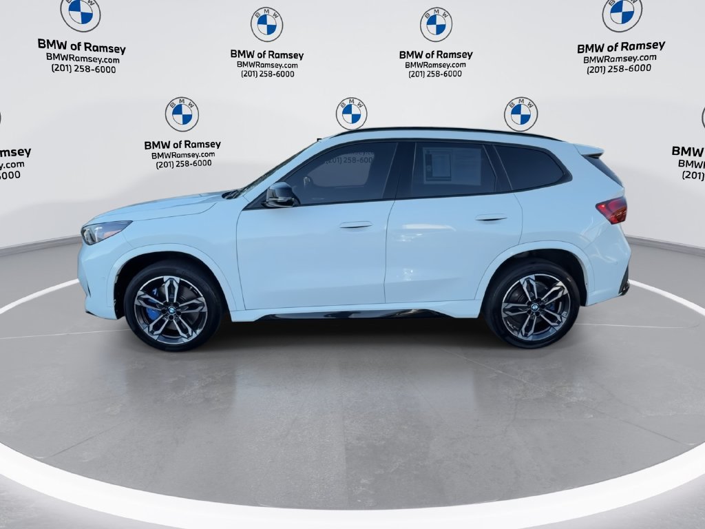 Used 2024 BMW X1 M35i w/ Shadowloine Package AWD/4WD image 5