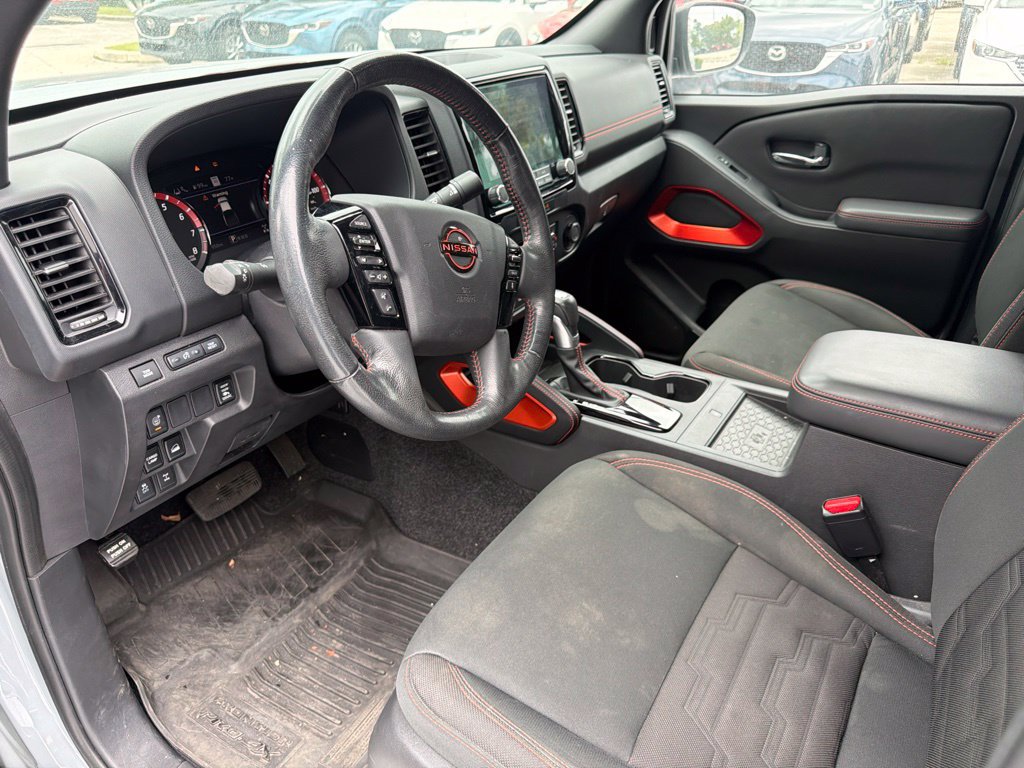 Used 2022 Nissan Frontier PRO-4X AWD/4WD image 11
