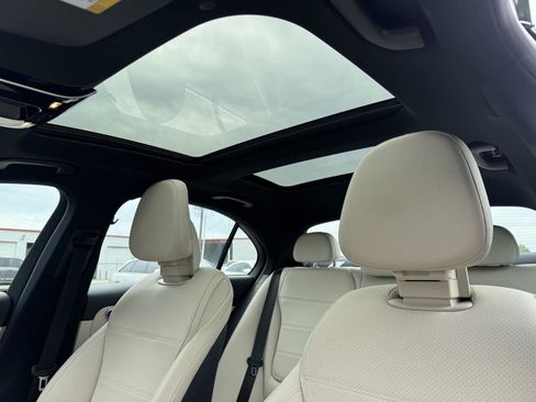 Used 2023 Mercedes-Benz C 300 4MATIC Sedan image 14