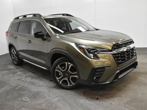 New 2026 Subaru Ascent Limited image 1