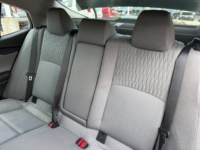 Used 2026 Toyota Camry LE w/ Convenience Package FWD image 26