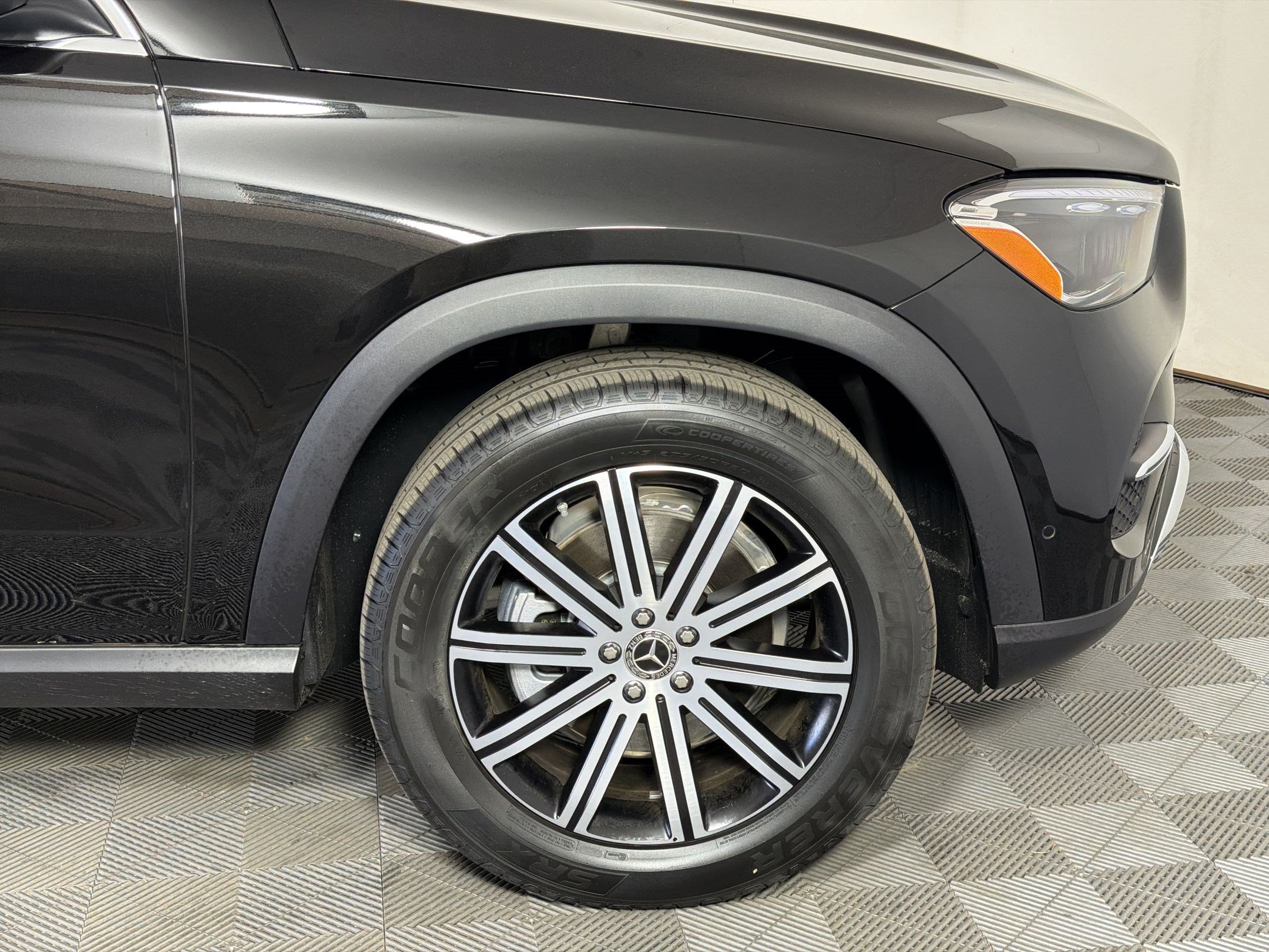 Used 2026 Mercedes-Benz GLE 350 4MATIC image 13