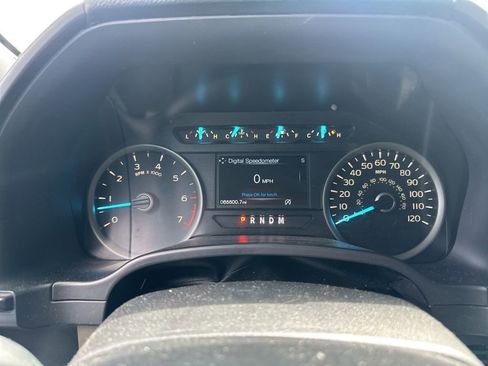 Used 2020 Ford F150 XLT w/ Equipment Group 302A Luxury AWD/4WD image 6