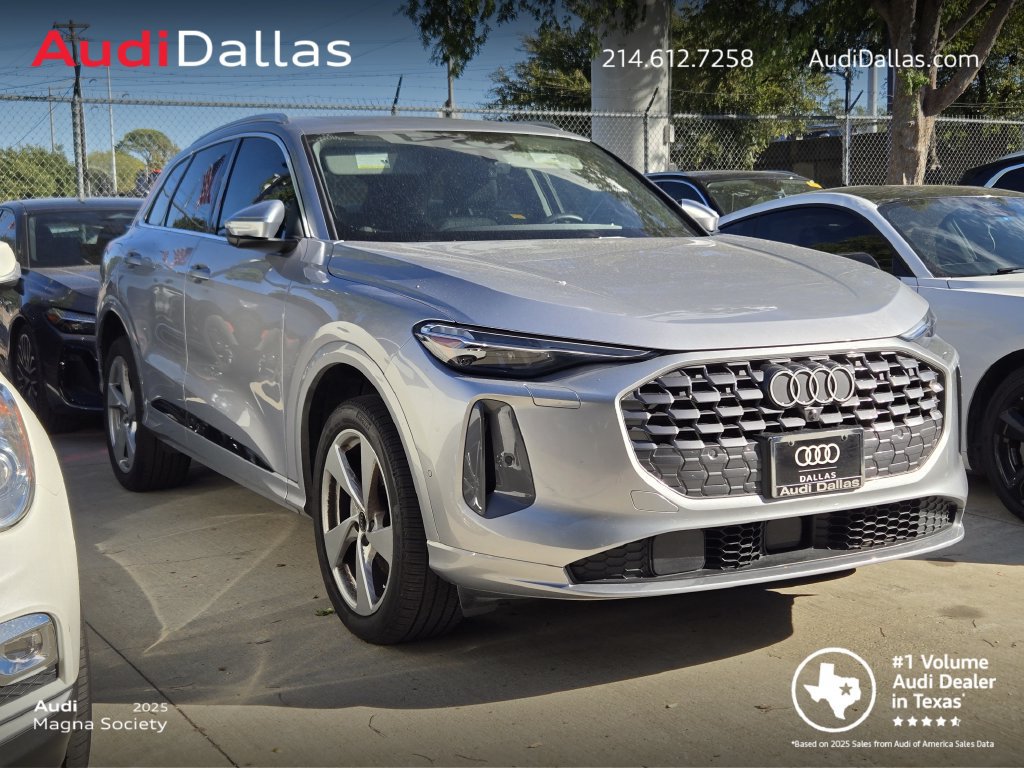 Used 2026 Audi Q5 Premium Plus w/ Premium Plus AWD/4WD image 1