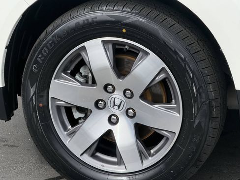Used 2015 Honda Pilot Touring image 15