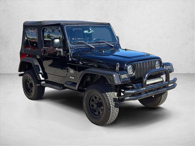 Used 2004 Jeep Wrangler Sahara AWD/4WD image 3