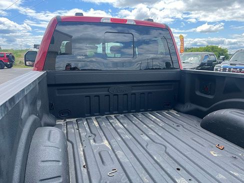 Used 2022 Ford F250 Lariat w/ Black Appearance Package AWD/4WD image 6
