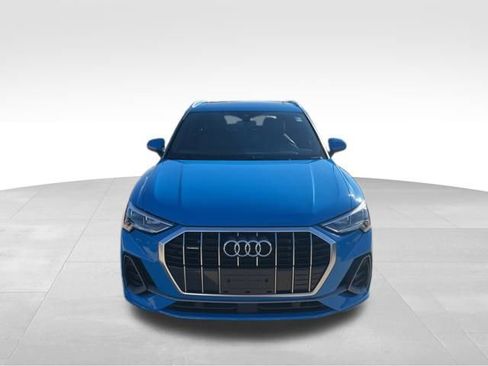 Used 2023 Audi Q3 2.0T Premium image 2