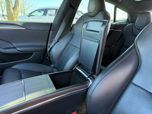 Used 2021 Tesla Model S Plaid image 20