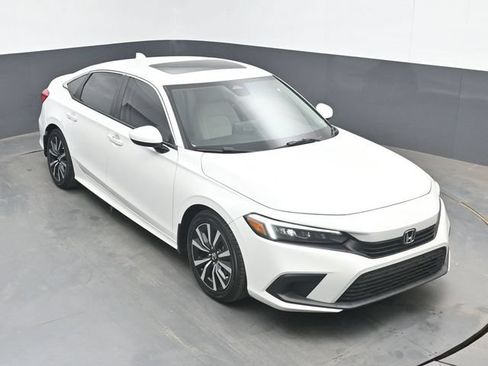 Used 2024 Honda Civic EX image 13