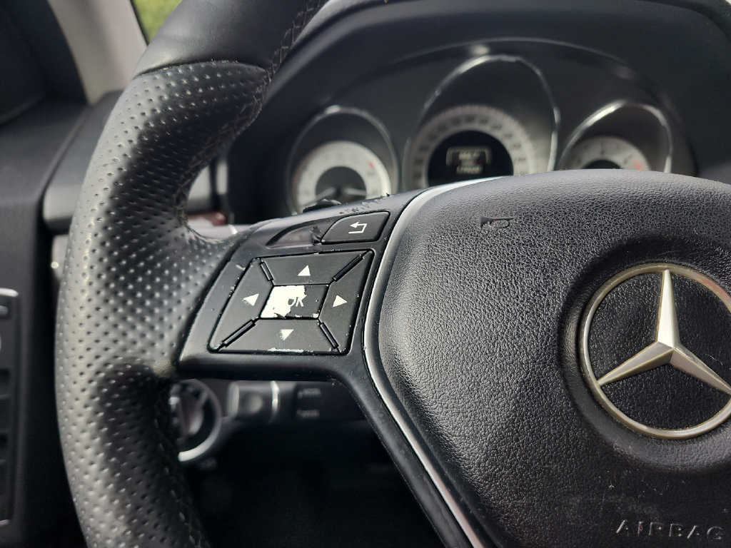 Used 2014 Mercedes-Benz GLK 250 BlueTEC 4MATIC image 30
