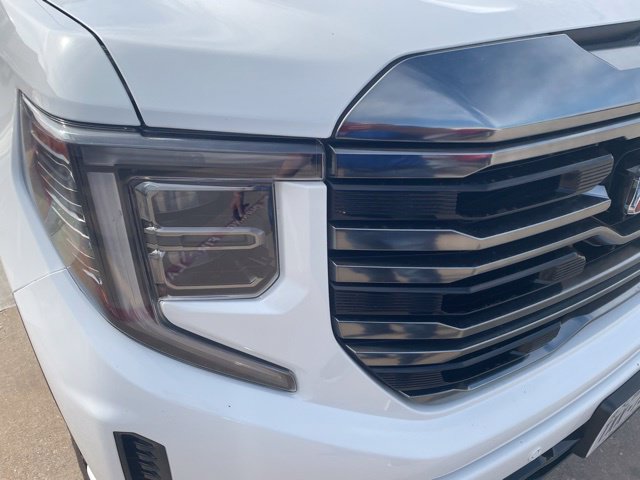 Used 2024 GMC Sierra 1500 AT4 w/ Technology Package AWD/4WD image 19