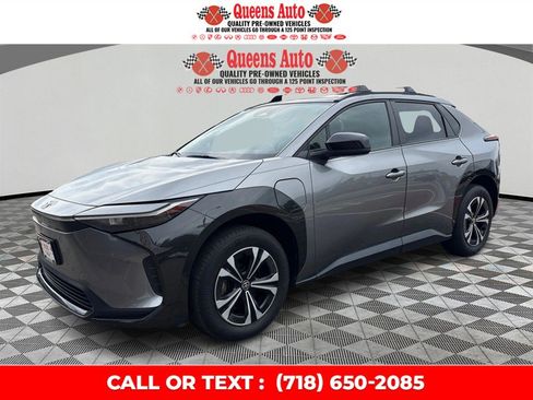 Used 2023 Toyota bZ4X AWD w/ Weather Package image 2