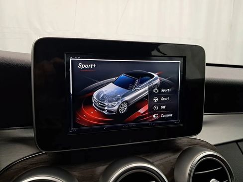 Used 2018 Mercedes-Benz C 300 Cabriolet image 26