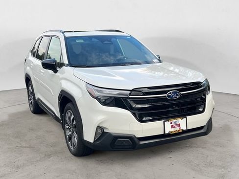 Used 2026 Subaru Forester Touring AWD/4WD image 3