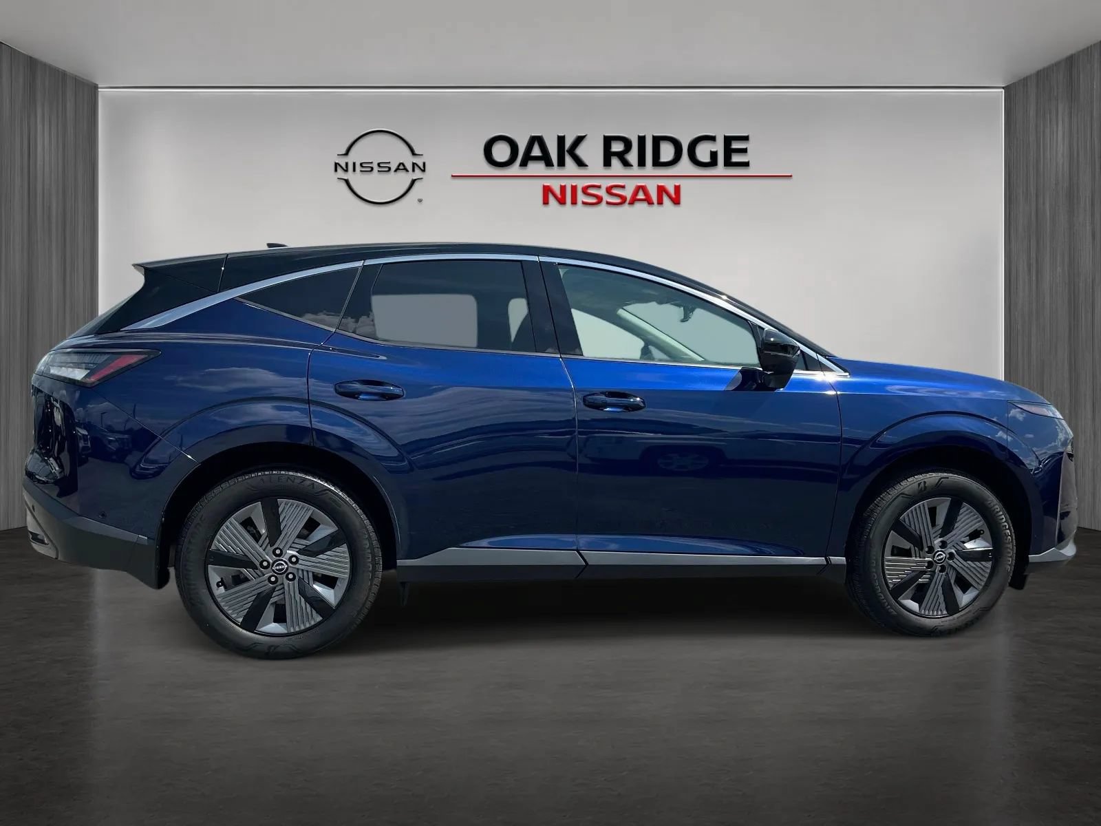 Used 2025 Nissan Murano SL w/ Cargo Package AWD/4WD image 2