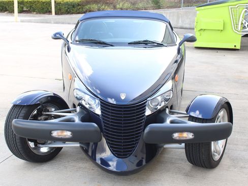 Used 2001 Chrysler Prowler RWD image 11