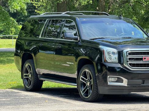 Used 2015 GMC Yukon XL SLE w/ Convenience Package AWD/4WD image 17