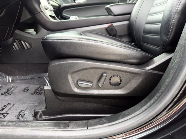 Certified 2023 Ford Edge SEL w/ Convenience Package AWD/4WD image 10