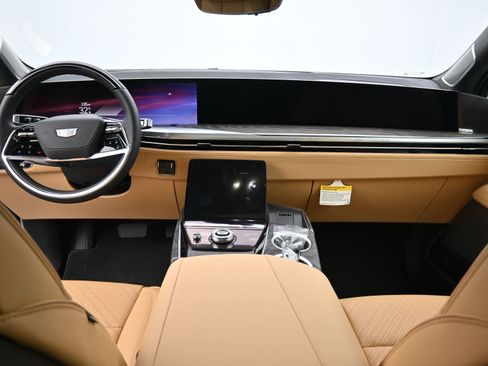 New 2026 Cadillac Escalade IQ Luxury 2 image 9