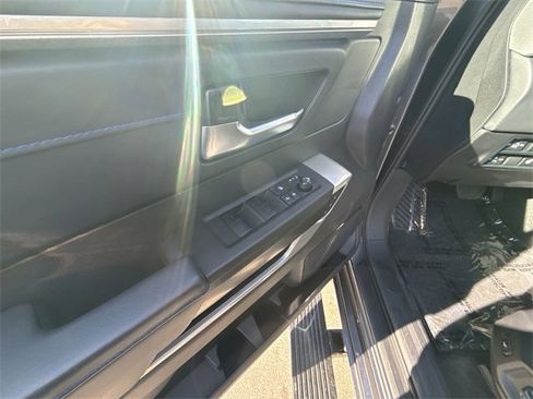 Used 2024 Toyota Sequoia Platinum image 13